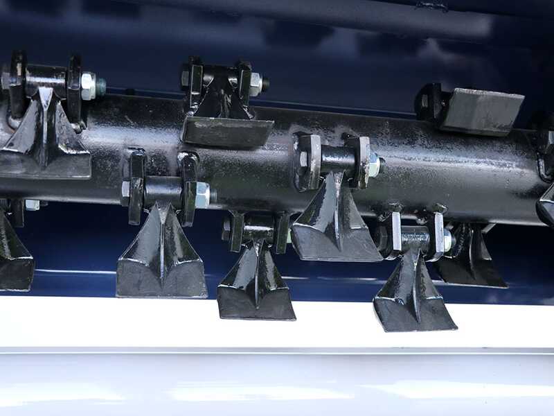 BullMach Maia 115 S - Trinciaerba per trattore con disco interfilare - Serie media - Spostamento manuale