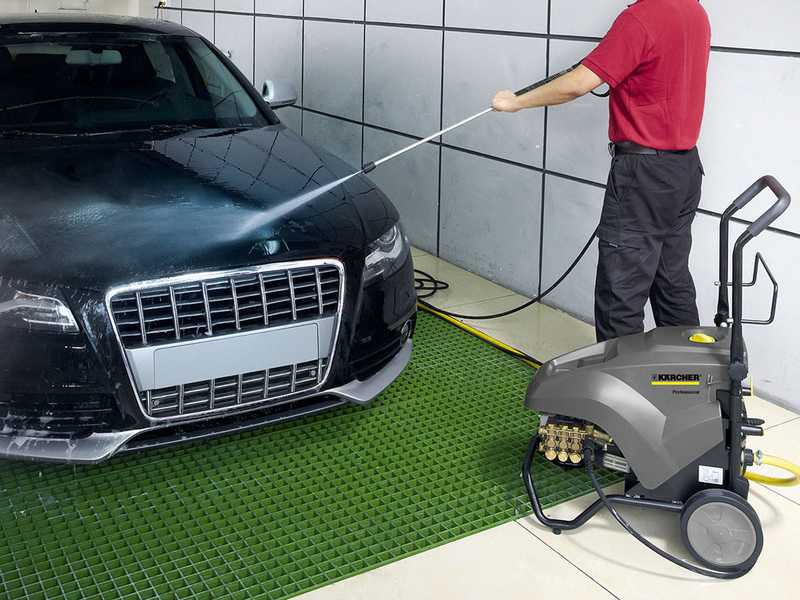 Karcher Pro HD 9/20-4 *KAP - Idropulitrice industriale a freddo - 240 bar - Trifase - 900 l/h