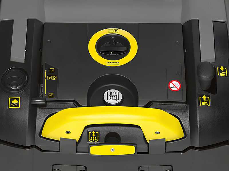 Karcher Pro KM 75/40 W Bp Pack  - Spazzatrice a batteria con cesto di raccolta 36V - 5Ah