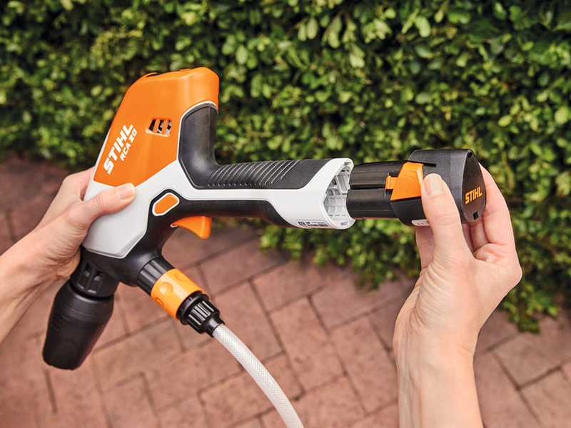 STIHL RCA 20 - Pistola idropulitrice a batteria - 10.8V - SENZA BATTERIE E CARICABATTERIA