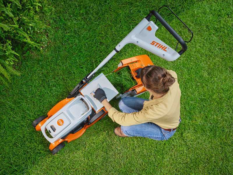 STIHL RMA 239 C - Tagliaerba a batteria - 36V 5Ah - Taglio 37 cm