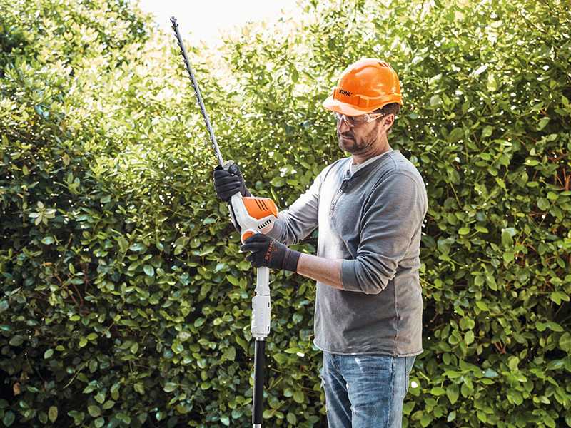 STIHL HLA 56 - Tagliasiepi a batteria su asta - Batteria da 36V 4Ah