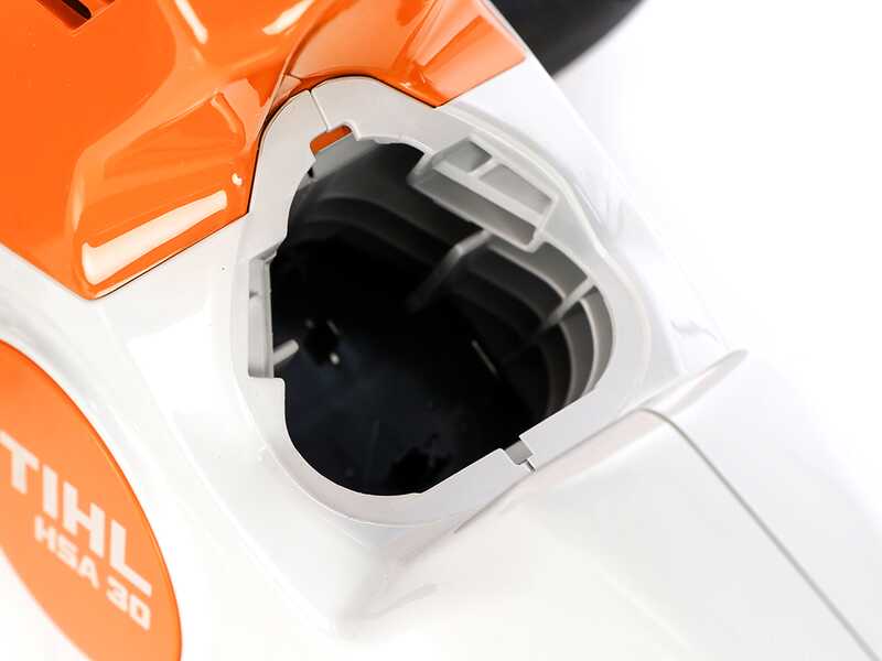 STIHL HSA 30 - Tagliasiepi a batteria 10.8V - SENZA BATTERIA E CARICABATTERIA