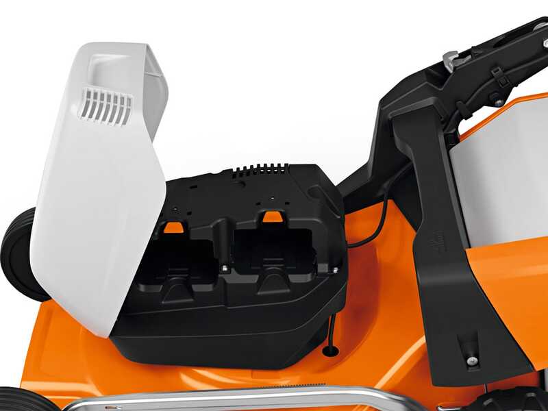 STIHL RMA 243 - Tagliaerba con batteria AK 20 - 36V 4Ah - Taglio 41 cm