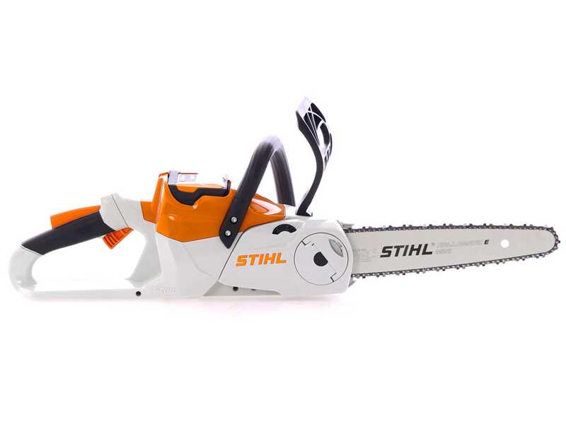 STIHL MSA 60 C-B Set - Elettrosega da taglio - 2 batterie AK 20 - 36V 4Ah - Barra carving da 30 cm