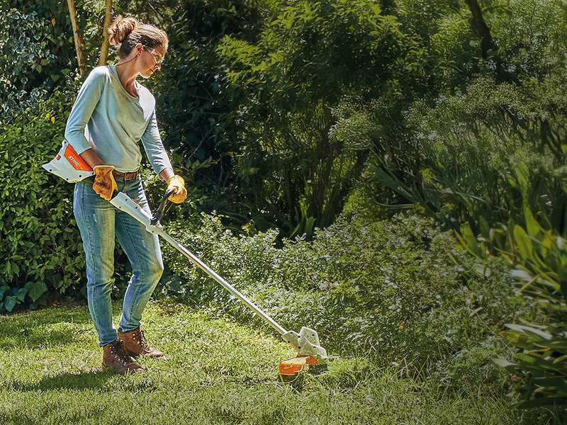 STIHL FSA 57 - Decespugliatore a batteria - 36V/2Ah