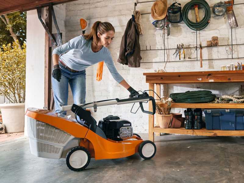 STIHL RMA 253 - Tagliaerba a batteria - 36V 5Ah - Taglio 51 cm