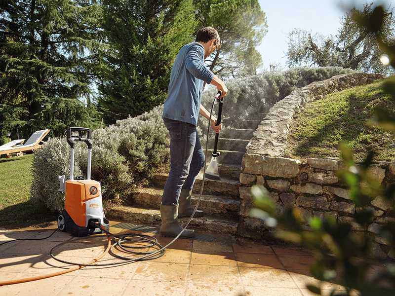 STIHL RE 110 - idropulitrice ad acqua fredda - 150bar - 430 l/h