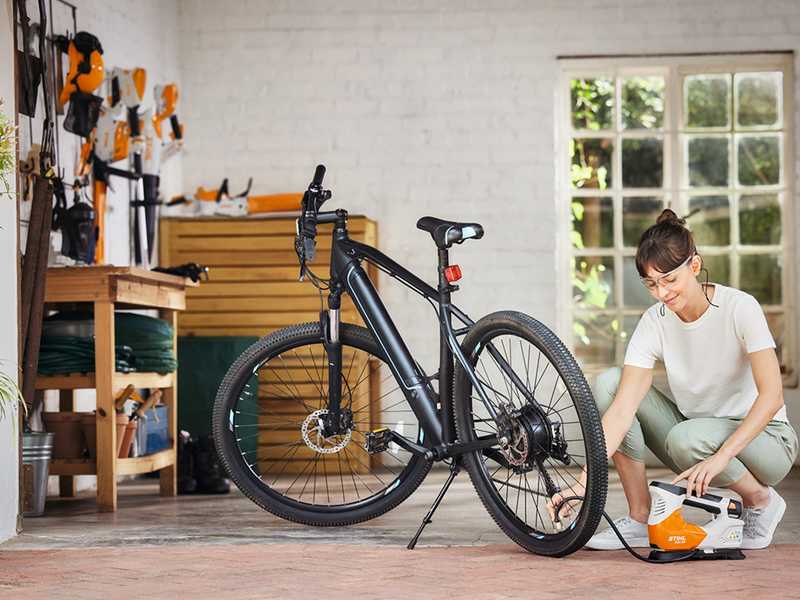STIHL KOA 20 - Compressore aria a batteria - SENZA BATTERIE E CARICABATTERIE