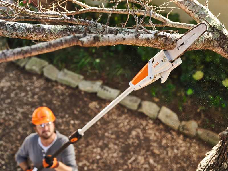 STIHL HTA 50 - Potatore su asta telescopica a batteria - 36V - SENZA BATTERIA E CARICABATTERIA