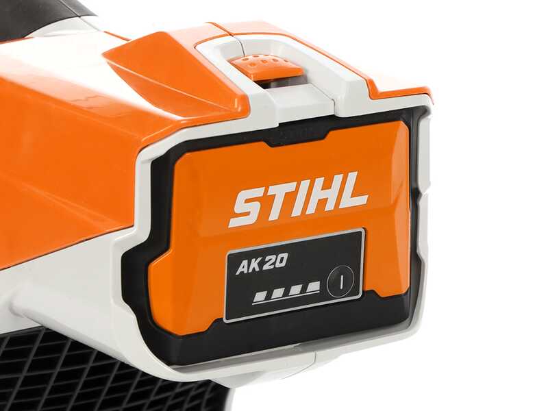 STIHL BGA 50 Set - Soffiatore con batteria AK 20 - 36V 4Ah