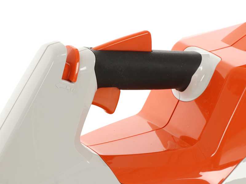 STIHL BGA 60 - soffiatore a batteria - 36V - SENZA BATTERIA E CARICABATTERIA
