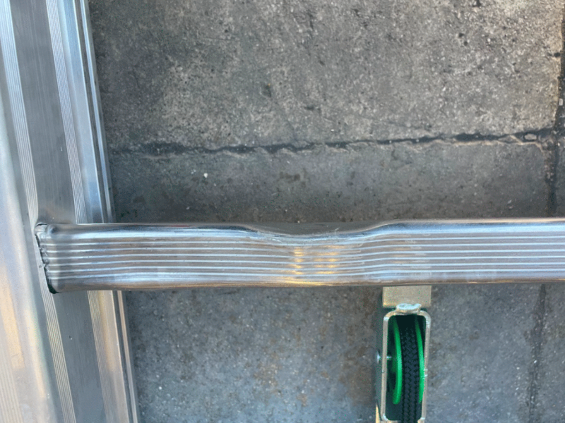 OUTLET -  DIFETTI ESTETICI - Scala a rotaia con fune in alluminio a 2 elementi FACAL ROLLER - 18+18
