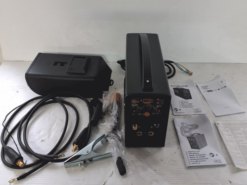 OUTLET  - PICCOLI DIFETTI ESTETICI - Awelco Tig 200 I HF-DC PULSE - Saldatrice Inverter (TIG HF/LIFT, MMA) + Valigetta, corrente continua (DC)