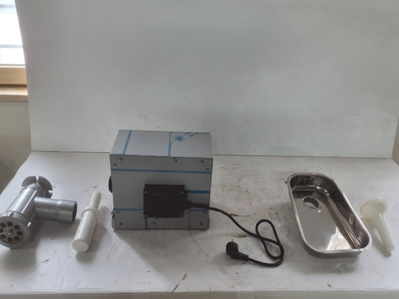 OUTLET - DIFETTI ESTETICI - Tritacarne elettrico AE-SM 22 ad inverter - 600W
