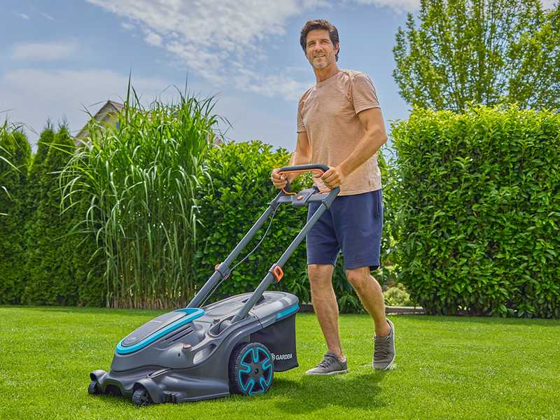 Gardena PowerMax Duo 46/36V P4A - Tagliaerba a batteria - Taglio 46 cm - SENZA BATTERIE E CARICABATTERIE