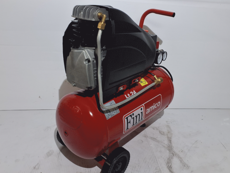 OUTLET - PICCOLI DIFETTI ESTETICI - Compressore aria elettrico carrellato FINI Amico 25/SF2500 - Motore 2 HP - 24 lt