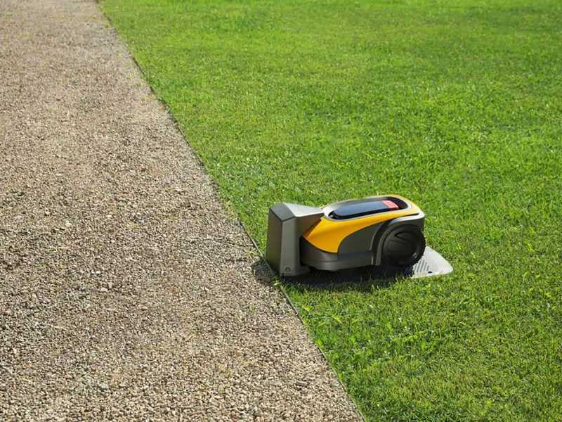 OUTLET - UTILIZZATO PER PROVA - Stiga A 500 - Robot rasaerba - con batteria E-Power da 2 Ah