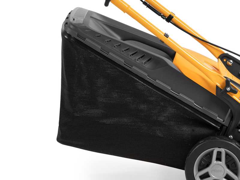 Stiga Collector 48 AE Kit - Tagliaerba a batteria - 48V/4Ah - Taglio 46 cm