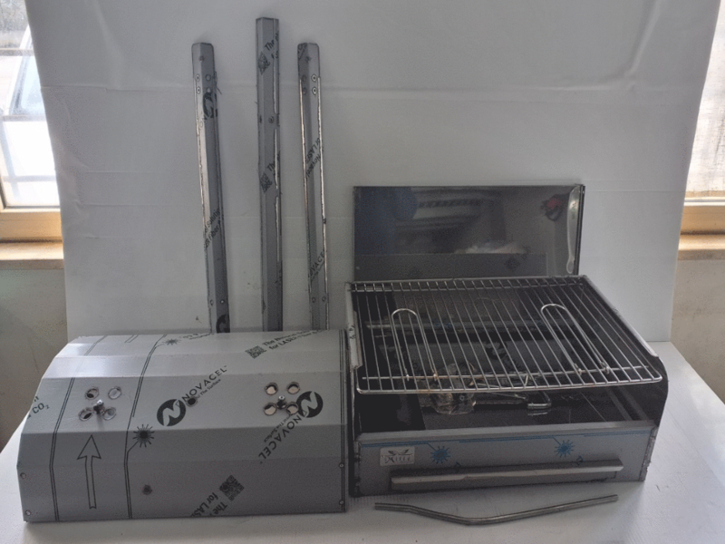 OUTLET - DIFETTI ESTETICI - Seven Italy Achille Medium - Barbecue in acciaio inox artigianale a carbone - 57,5x37cm