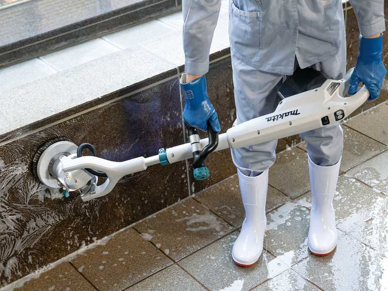 MAKITA PS001GM101 - Spazzola pulisci pavimenti - 2x 40V 4Ah