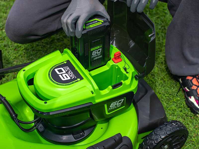 Greenworks GD60LM46SPK4 - Tagliaerba semovente a batteria - 60V/4Ah - Taglio 46 cm