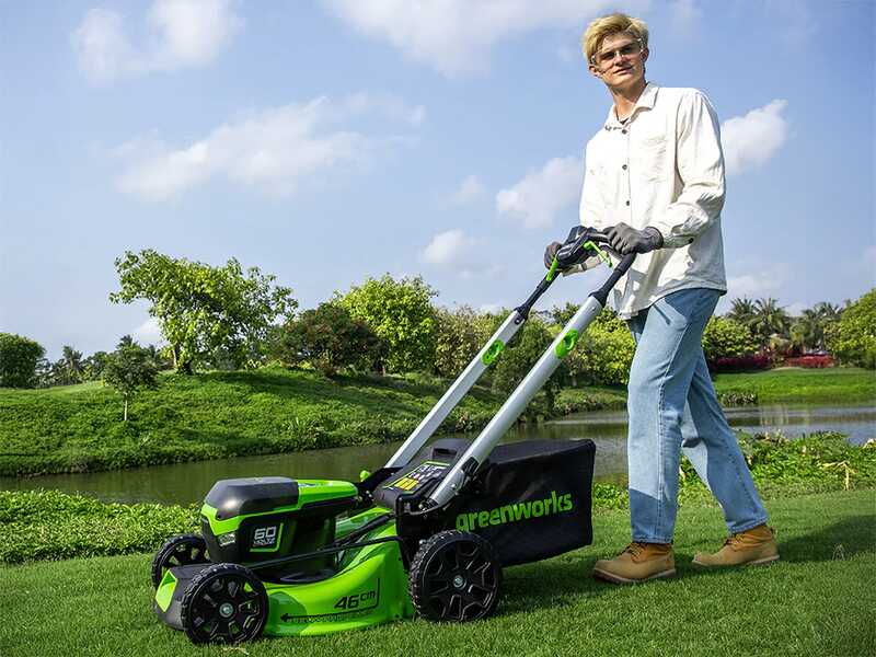 Greenworks GD60LM46SPK4 - Tagliaerba semovente a batteria - 60V/4Ah - Taglio 46 cm