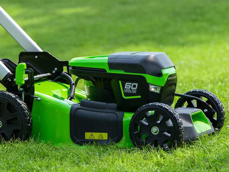 Greenworks GD60LM46SPK4 - Tagliaerba semovente a batteria - 60V/4Ah - Taglio 46 cm