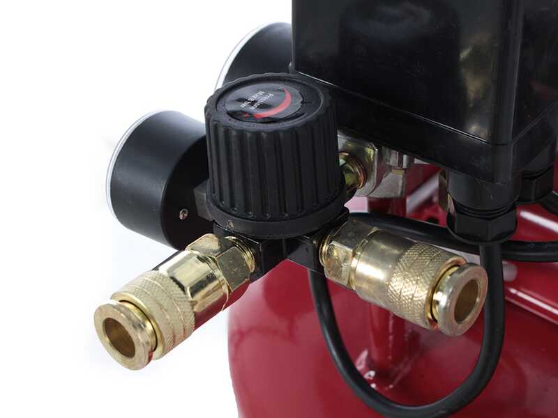OUTLET - SENZA IMBALLO ORIGINALE - GeoTech S-AC50V-8-10 - Compressore aria elettrico oilless - Motore 1 HP - 50 lt Verticale Silenziato