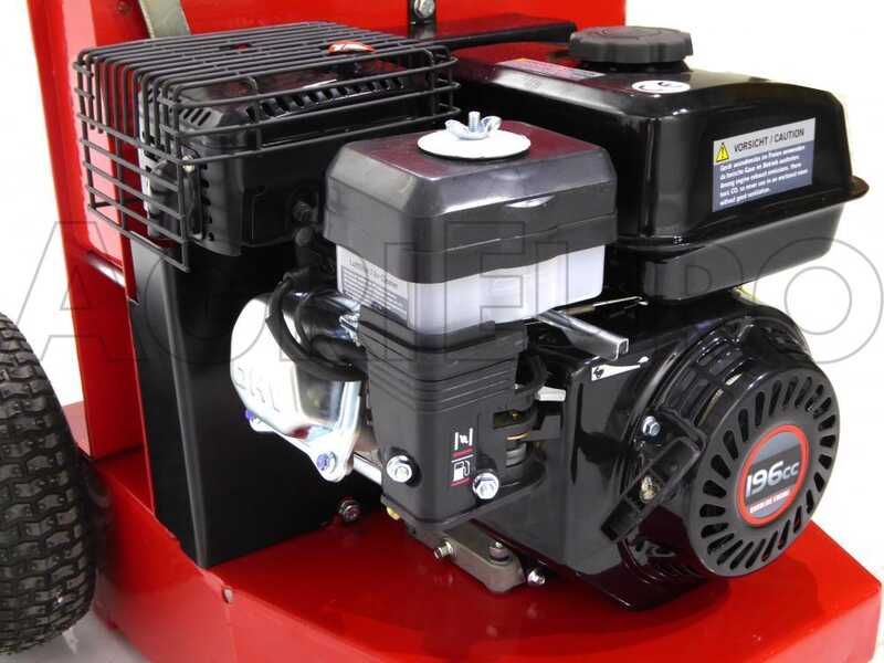 OUTLET - UTILIZZATO PER PROVA - Biotrituratore a scoppio GeoTech Pro GSP65L con motore a benzina 6.5 HP - biocippatore