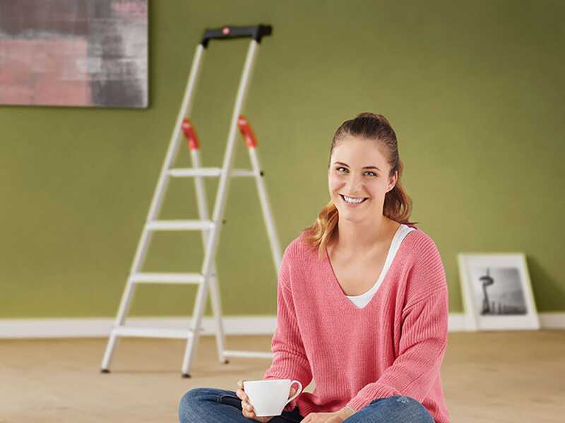 Hailo L60, 4 gradini, 1.46 mt - Scalandrino in alluminio con cavalletto - Ultraleggera