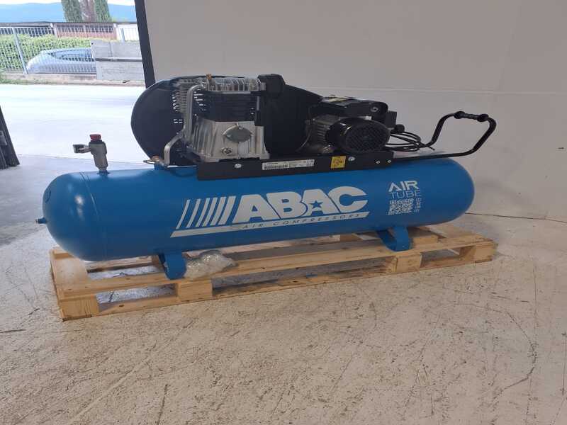 OUTLET - DIFETTI ESTETICI - ABAC EXP A49B 200 CM3 - Compressore aria elettrico monofase a cinghia - Motore 3 HP &ndash; 200 lt