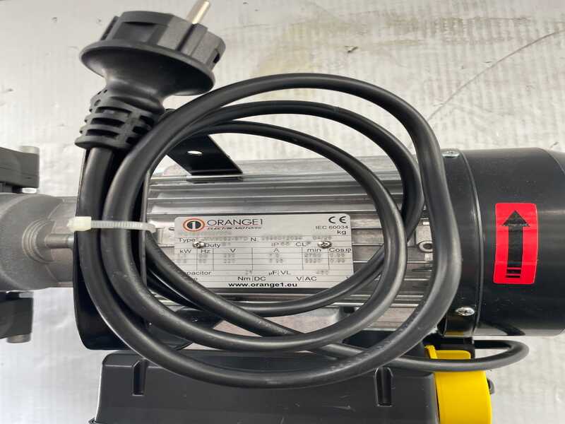 OUTLET - SENZA IMBALLO - Comet MC 25 - Motopompa elettrica per irrorazione - Motore monofase 1.5 Hp