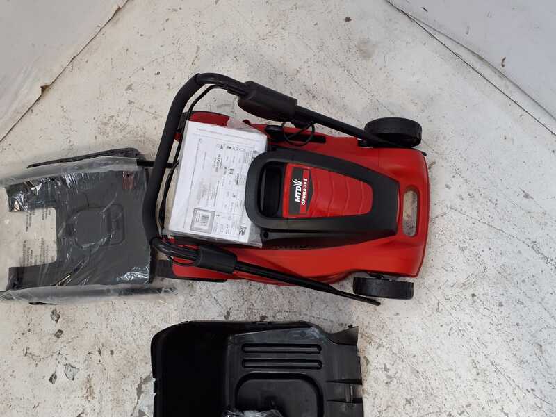OUTLET - SENZA IMBALLO ORIGINALE - MTD Optima 38 E - Tagliaerba elettrico - 1600 W - Taglio 38 cm