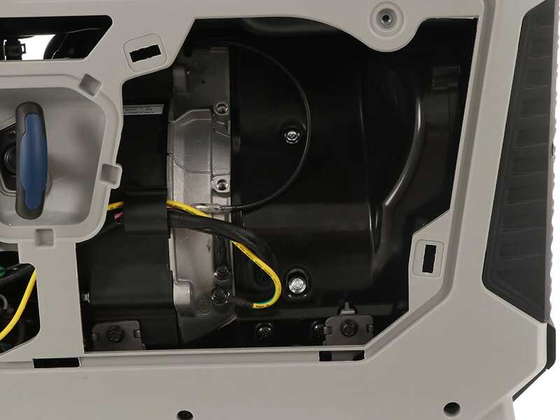 OUTLET - PICCOLI DIFETTI ESTETICI - BullMach Fulgor 3000 - Generatore di corrente ad inverter 3,3 kW - Continua 3 kW monofase