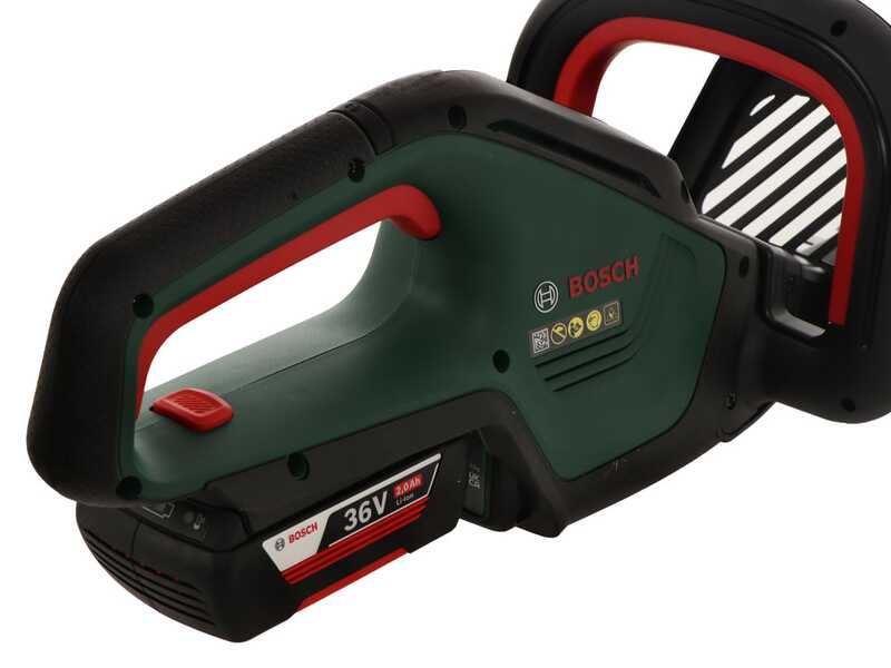 OUTLET - UTILIZZATO PER PROVA - Bosch AdvancedHedgeCut 36 - Tagliasiepi a batteria litio 36V/2Ah - Lama da 65 cm