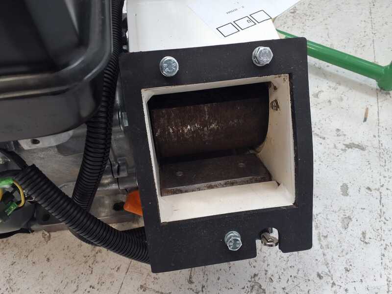 OUTLET - UTILIZZATO PER PROVA - GreenBay GB-WRC 55 RB - Biotrituratore a scoppio -  Motore a benzina RATO R210-A da 7 HP