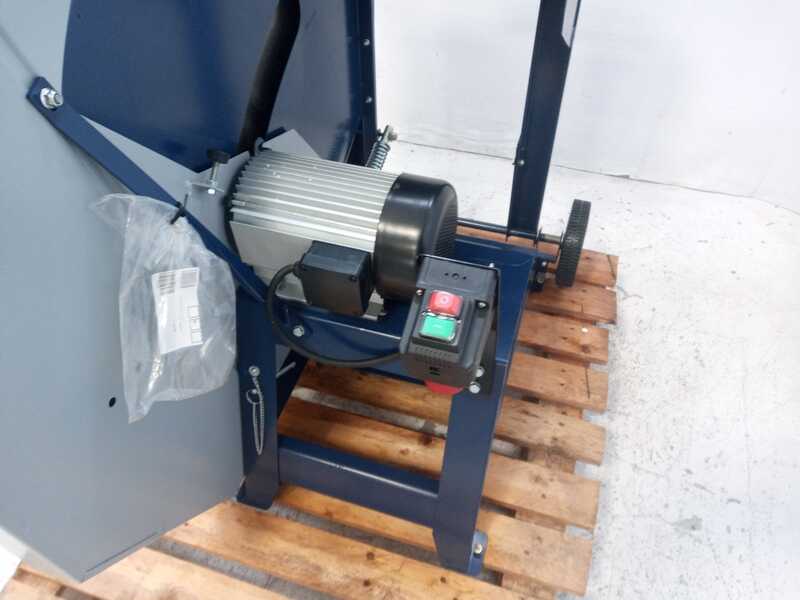 OUTLET - UTILIZZATO PER PROVA - BullMach ENIO 7200-3 - Tagliatronchi elettrico - Sega circolare professionale a cavalletto trifase