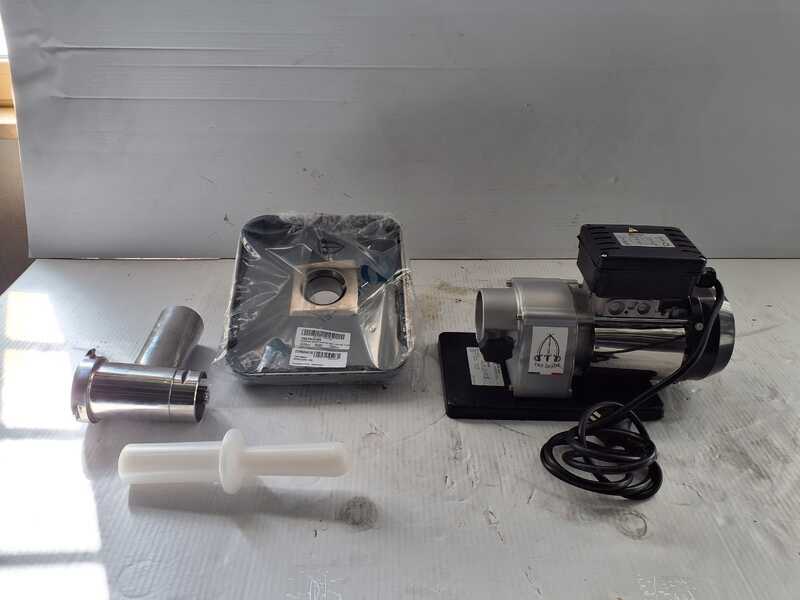 OUTLET - PICCOLI DIFETTI ESTETICI - Tre Spade TC-8 Inox - Tritacarne elettrico - 300w - n.8