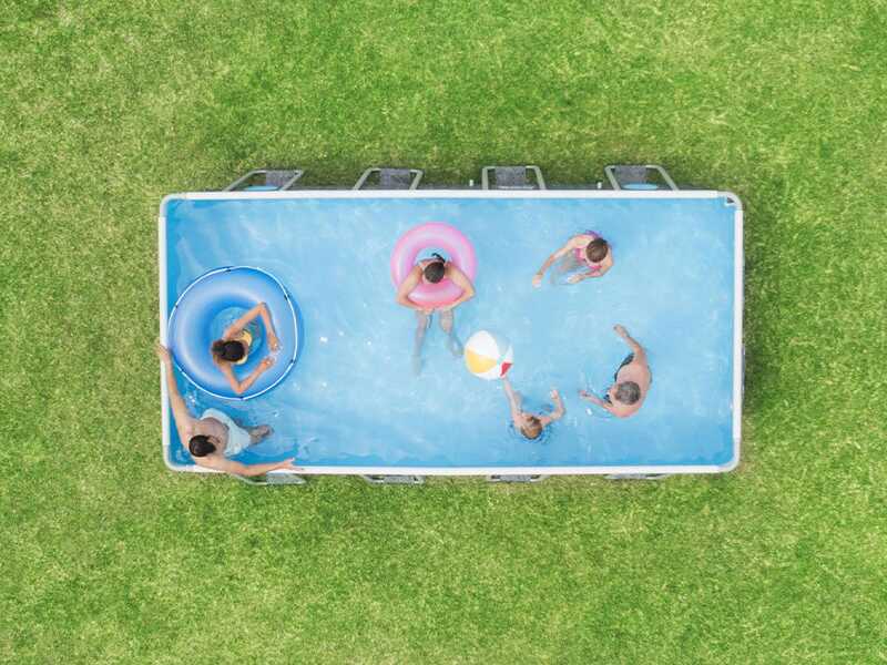 Bestway Steel Pro Max Splashview 561MB - Piscina fuori terra per 5-6 Persone