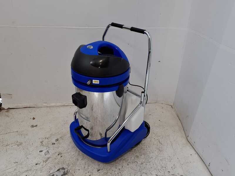 OUTLET - SENZA IMBALLO ORIGINALE - A&amp;R 4300L - Lavamoquette professionale - aspiraliquidi con bidone 76 lt, 2600 watt