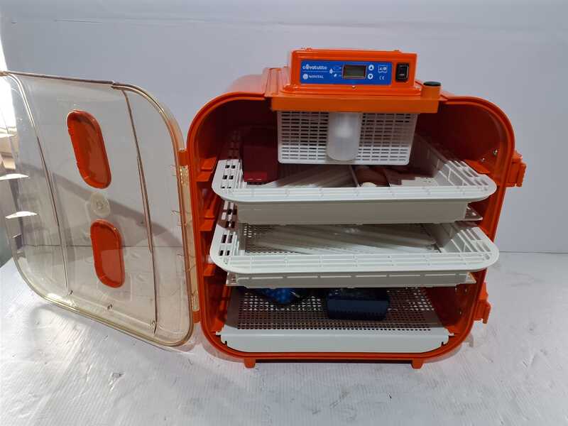 OUTLET - PICCOLI DIFETTI ESTETICI - Novital Covatutto 108 Digitale - Incubatrice per uova automatica/manuale - 96 uova