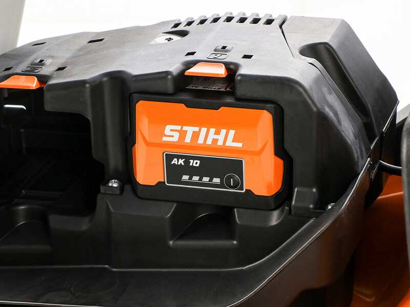 STIHL RMA 243 - Tagliaerba con batteria AK 10 - 36V 2Ah - Taglio 41 cm
