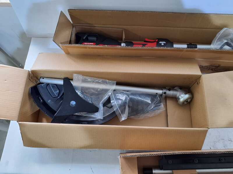 OUTLET - UTILIZZATO PER PROVA - Blue Bird COMBI 22-800  - Decespugliatore a batteria multifunzione - 21V 5Ah