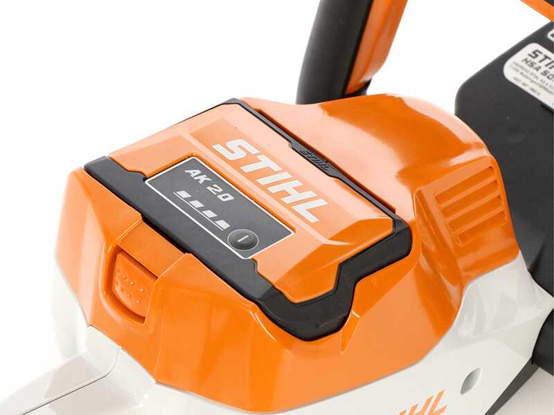 STIHL HSA 50 - Tagliasiepi con batteria AK 20 - 36V 4Ah - Lama 50cm