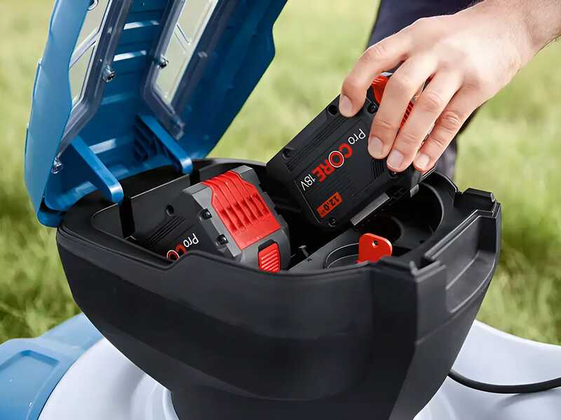 Bosch Professional GRA 18V2-46 - Tagliaerba a batteria 2x18V - Taglio 46 cm - SENZA BATTERIE E CARICABATTERIE