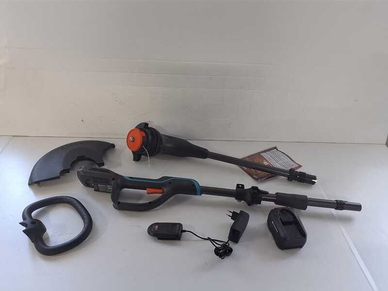 OUTLET - SENZA IMBALLO ORIGINALE - Gardena PowerTrim 30/18V P4A - Tagliabordi a batteria - 18V 4Ah