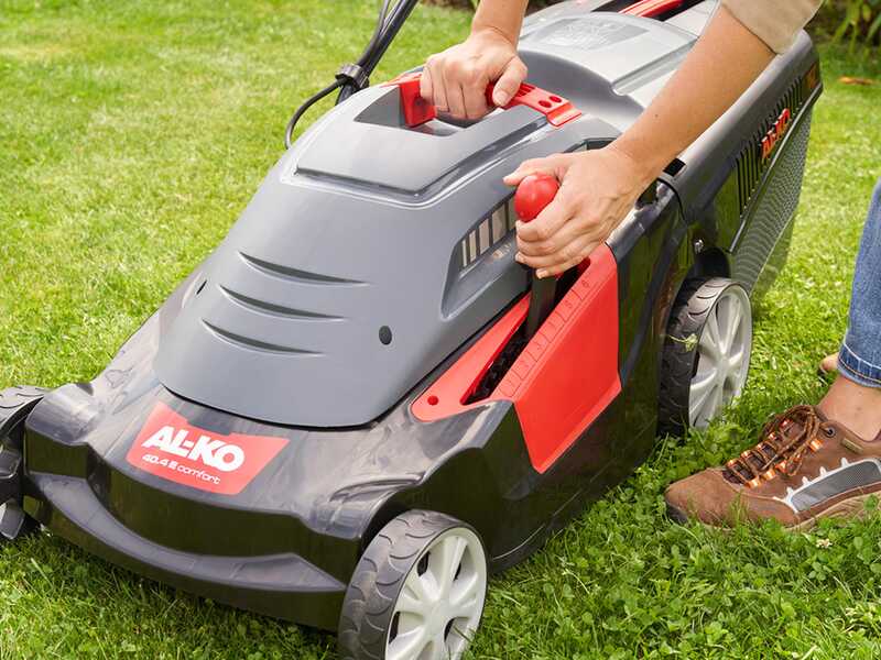 AL-KO 40.4 E Comfort - Tagliaerba elettrico - 1400 W - Taglio 40 cm