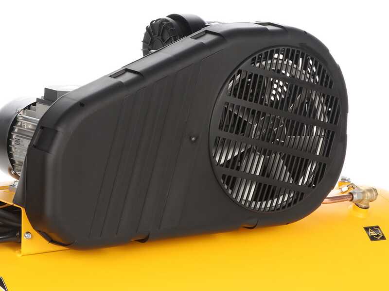 DeWalt DXCMB3T200HE - Compressore aria elettrico trifase a cinghia - Motore 3 HP &ndash; 200  lt