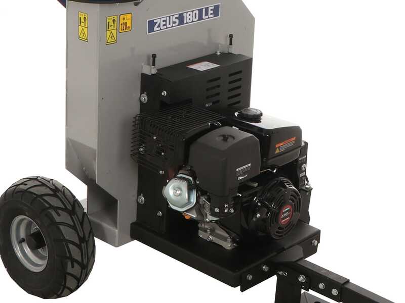 OUTLET - DIFETTI ESTETICI - BullMach ZEUS 180 LE - Biotrituratore a scoppio trainabile - Loncin 420cc con avviamento elettrico